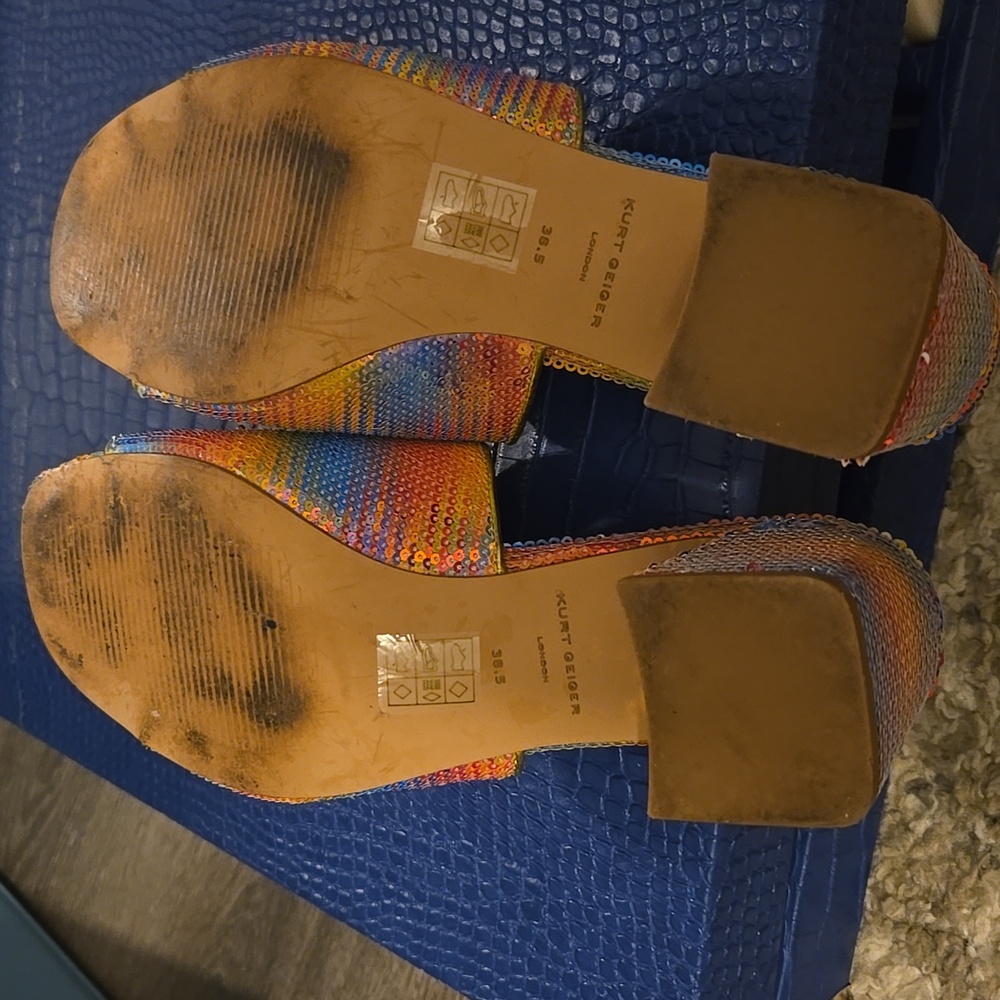 New Kurt Geiger London Women's Multicolor Sequin Slide Sandals. Size 38.5. - Picture 4 of 8